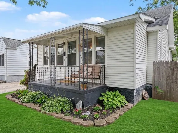 1764 Euclid St, Lincoln Park, MI 48146