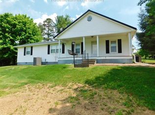 71 Kentuck Rd, Kenna, WV 25248
