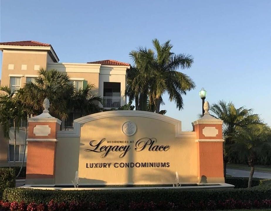 Live in Legacy Place