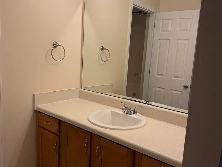 7558 Elizabeth Dr — Photo 7