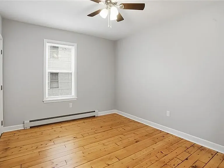 188 Division St #1F — Photo 5