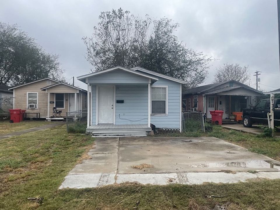 1st image of 530 W Avenue B