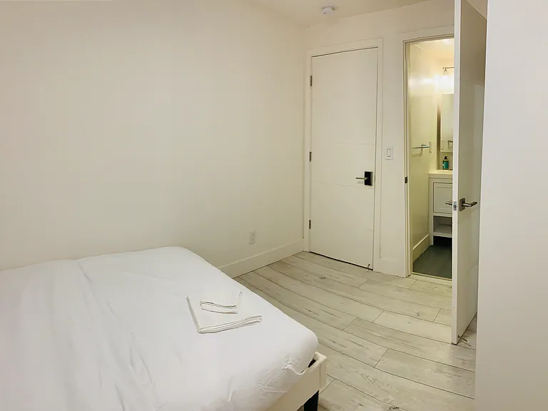 753A Capp St #1 — Photo 13