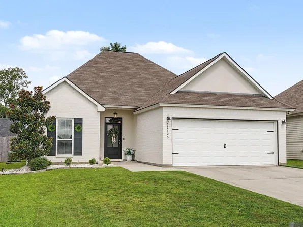 32425 N Moss Dr, Denham Springs, LA 70706