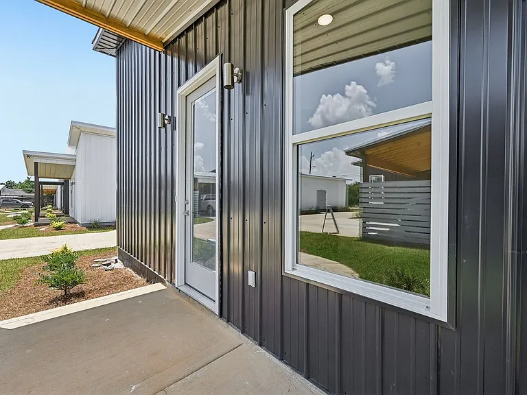 Cottage Court — Photo 10