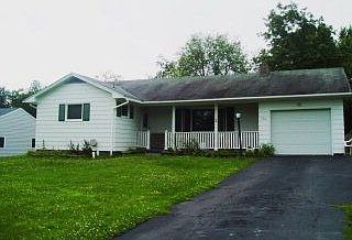 1st image of 139 Miller St