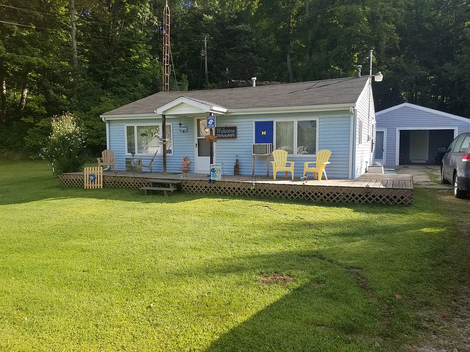 1st image of 18904 Hillview Blvd