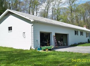385 Georgetown Rd, Littlestown, PA 17340