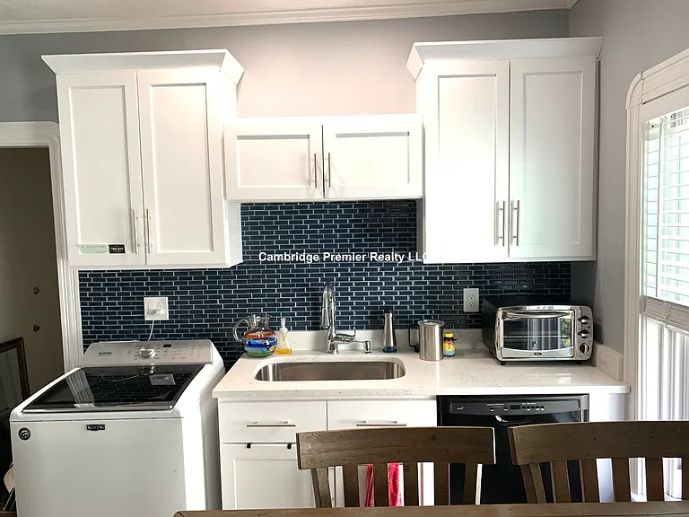 58 Lowden Ave #3 — Photo 12
