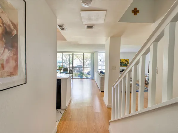3401 N Country Club Drive #110, Aventura, FL 33180
