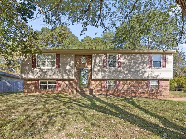 207 Singletree Dr NW, Cleveland, TN 37312