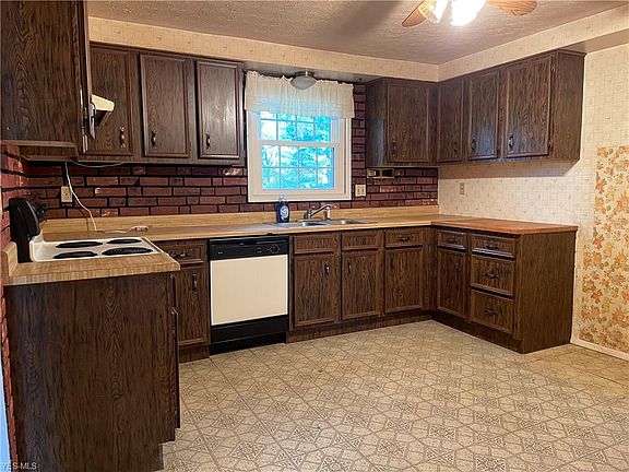 5th image of 955 Oakbrooke Dr