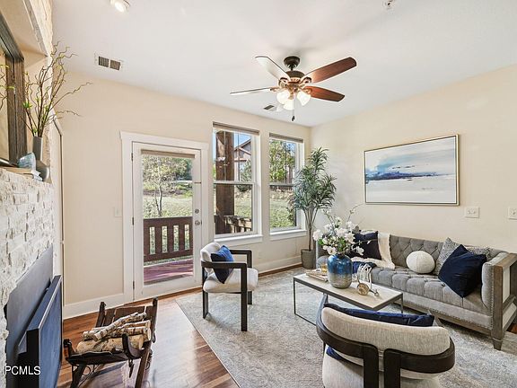2nd image of 8341 Meadowview Ct APT E11