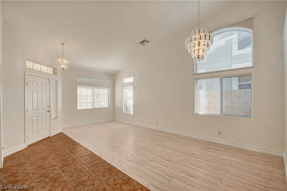 3 bed, 2.5 bath, 1805 sqft, $2,600 — Photo 4