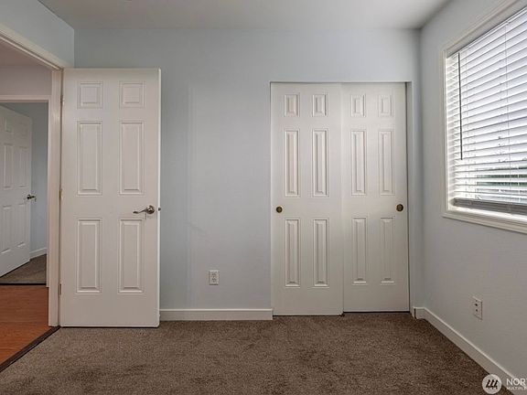 4th image of 26919 121st Pl SE