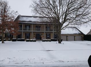 7 Pendleton Way, Bloomington, IL 61704