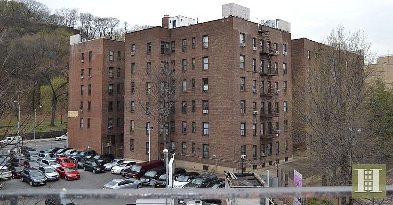 2nd image of 25 Nagle Ave APT 4F