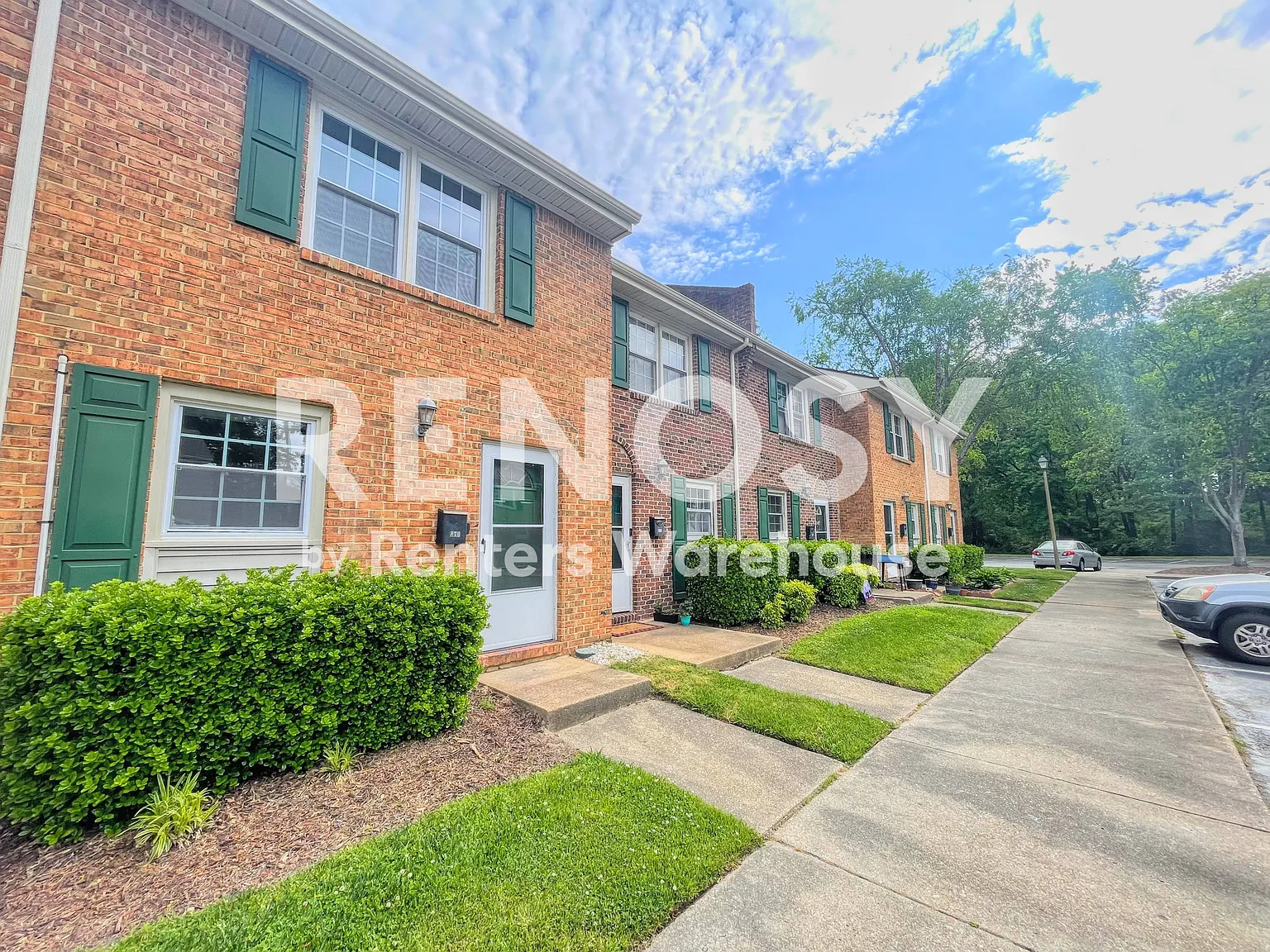 Lovely Condo Near the Beach! — Photo 2