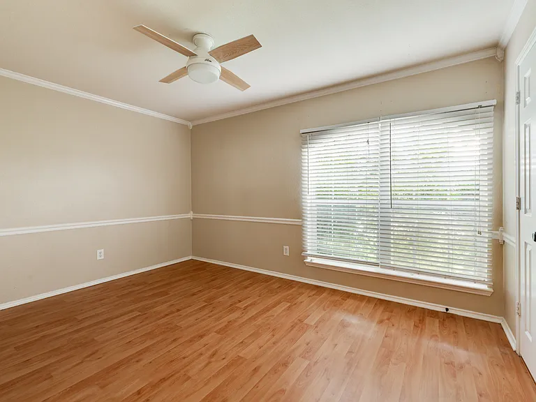 1913 Wahoo Dr — Photo 8