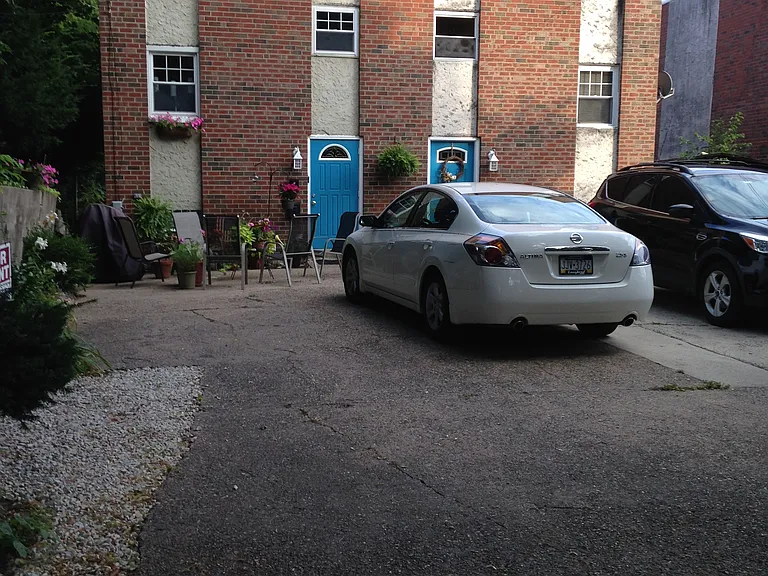284 Osborn St #1 — Photo 1