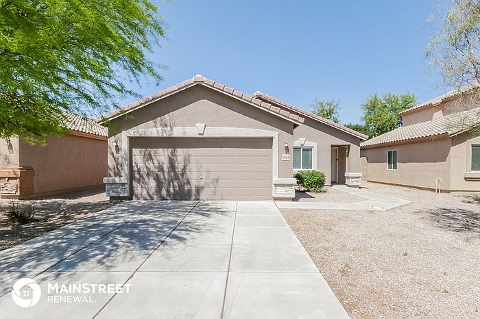 1st image of 28104 N Crystal Ln