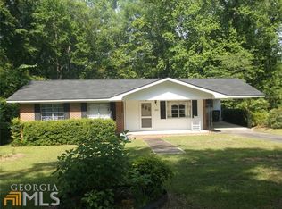 303 Marguerite St, Claxton, GA 30417