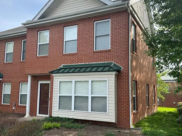 301 Hilltop Ln, Chestertown, MD 21620