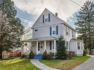 91 School St, Fairfield, CT 06824