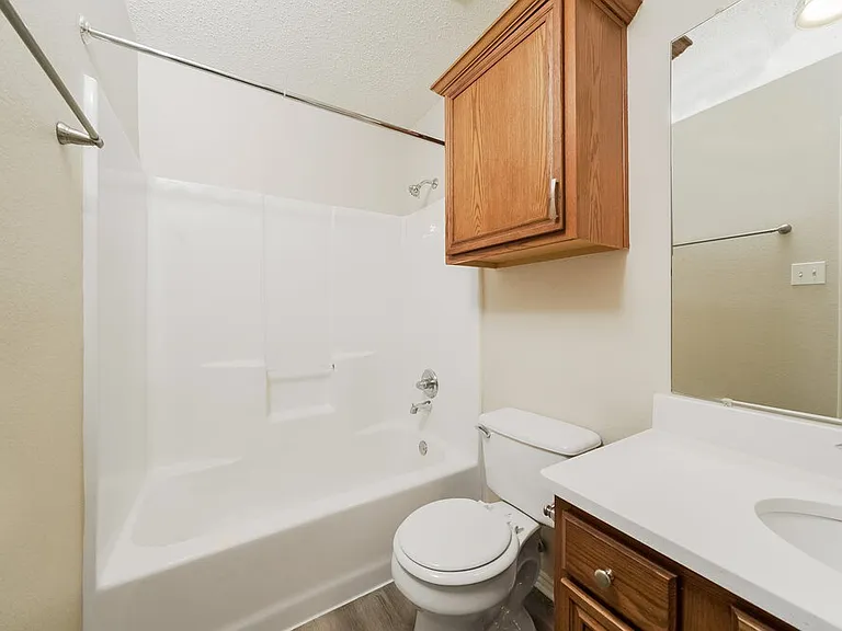 1705 Green Terrace Dr — Photo 14