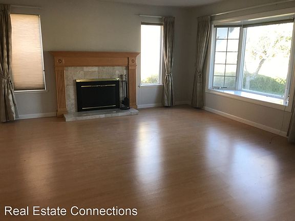 3rd image of 248 Belden Dr