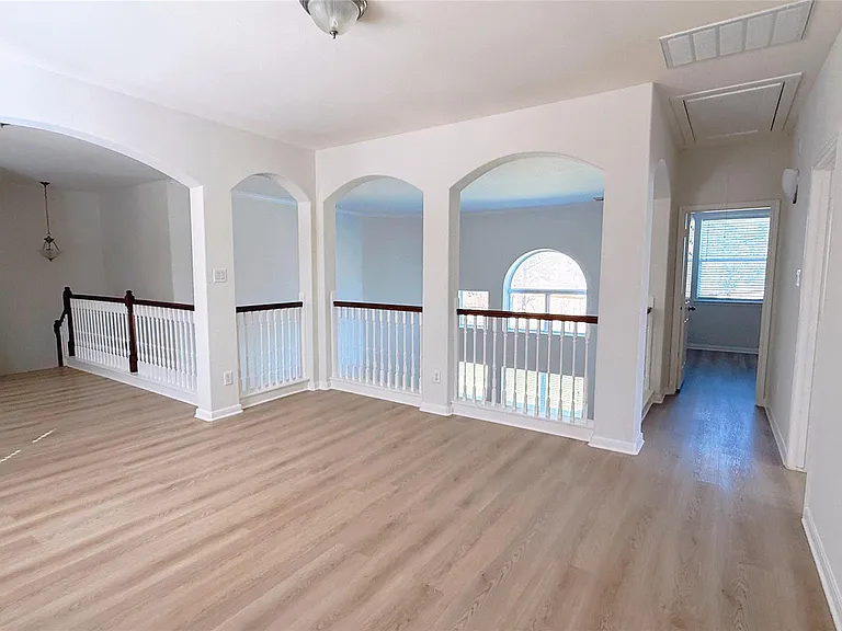 8610 Rising Oak Ln — Photo 39