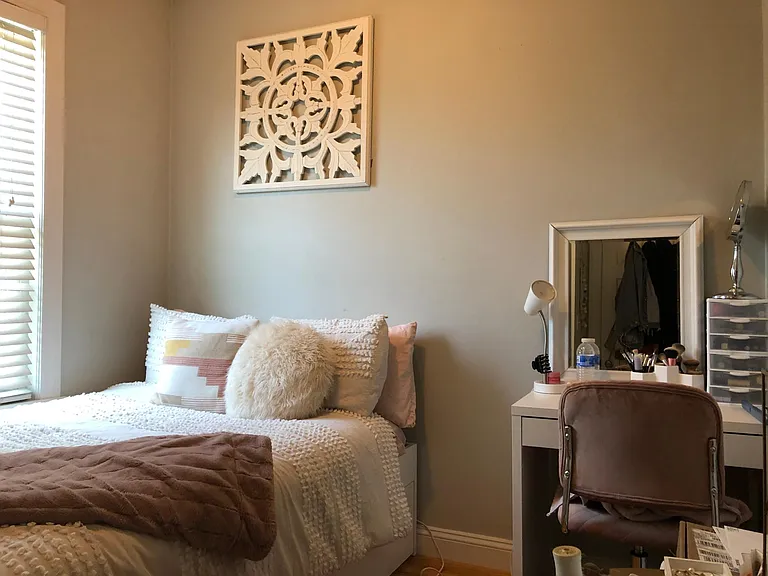 140 K St #3 — Photo 7