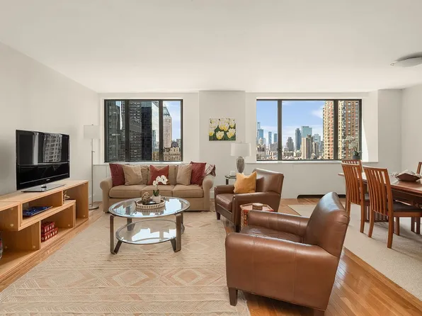 30 W 61st St APT 24A, New York, NY 10023