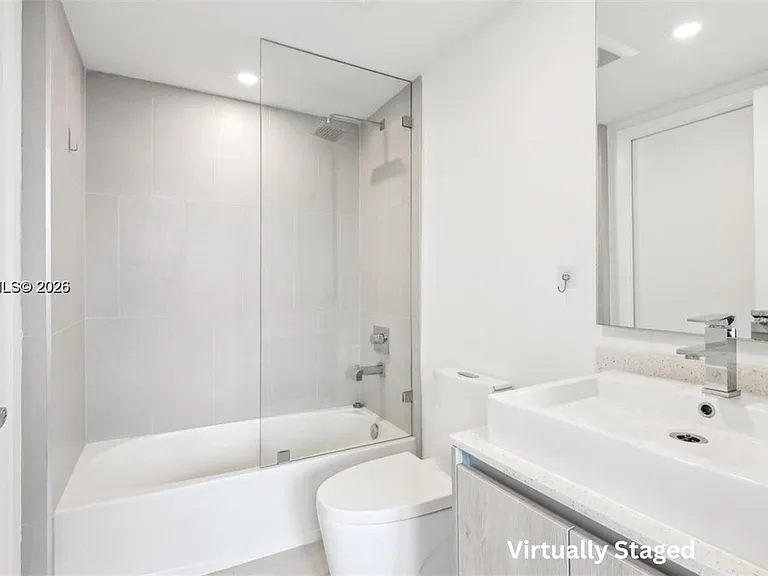 13800 Highland Dr #202 — Photo 15