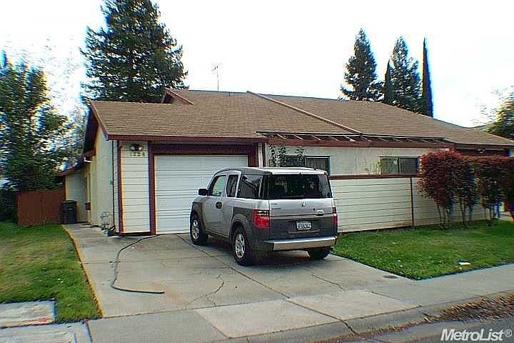 2nd image of 1224 Andalusia Dr