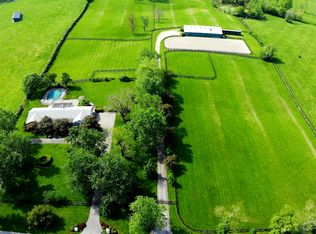 560 Delong Rd, Lexington, KY 40515