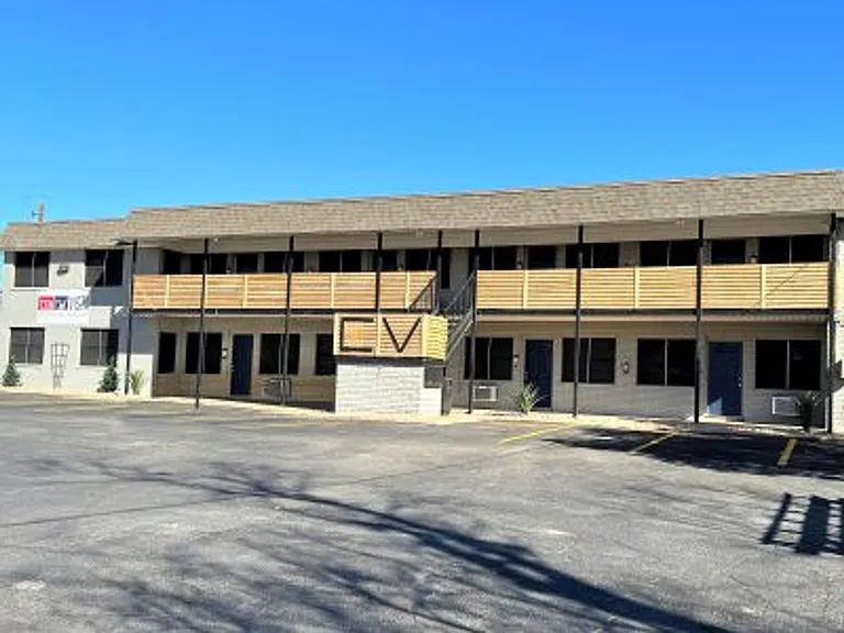 Concho Vista Apartments — Photo 8
