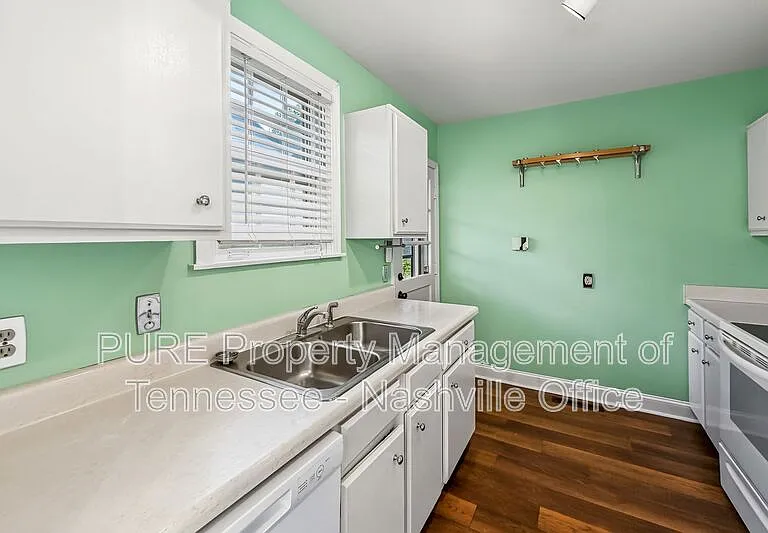 5655 Kendall Dr — Photo 6