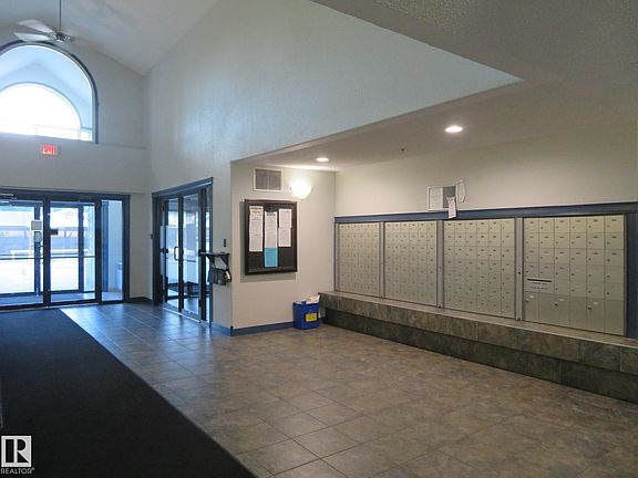 3rd image of 2305 35a Ave NW #119