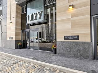 11 Yorkville Ave #5903, Toronto, ON M4W 0B7