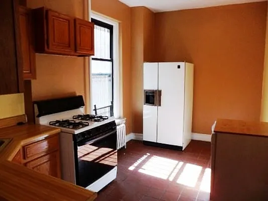 Rented by Citi Habitats | media 141