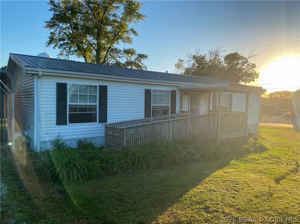 244 W Saline St, Tipton, MO 65081
