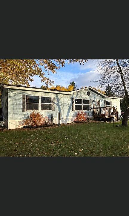 1st image of 32990 Pine St #33