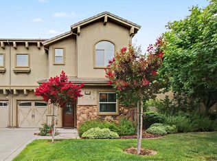 7019 Orchard Cir, Penryn, CA 95663