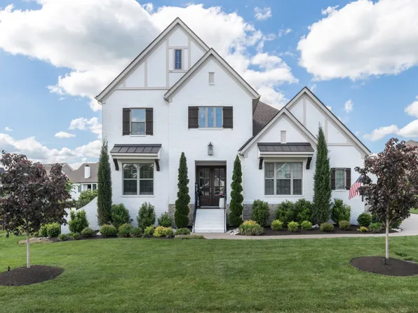 4596 Majestic Meadows Dr, Arrington, TN 37014