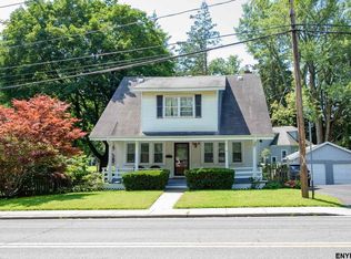 376 Kenwood Ave, Delmar, NY 12054