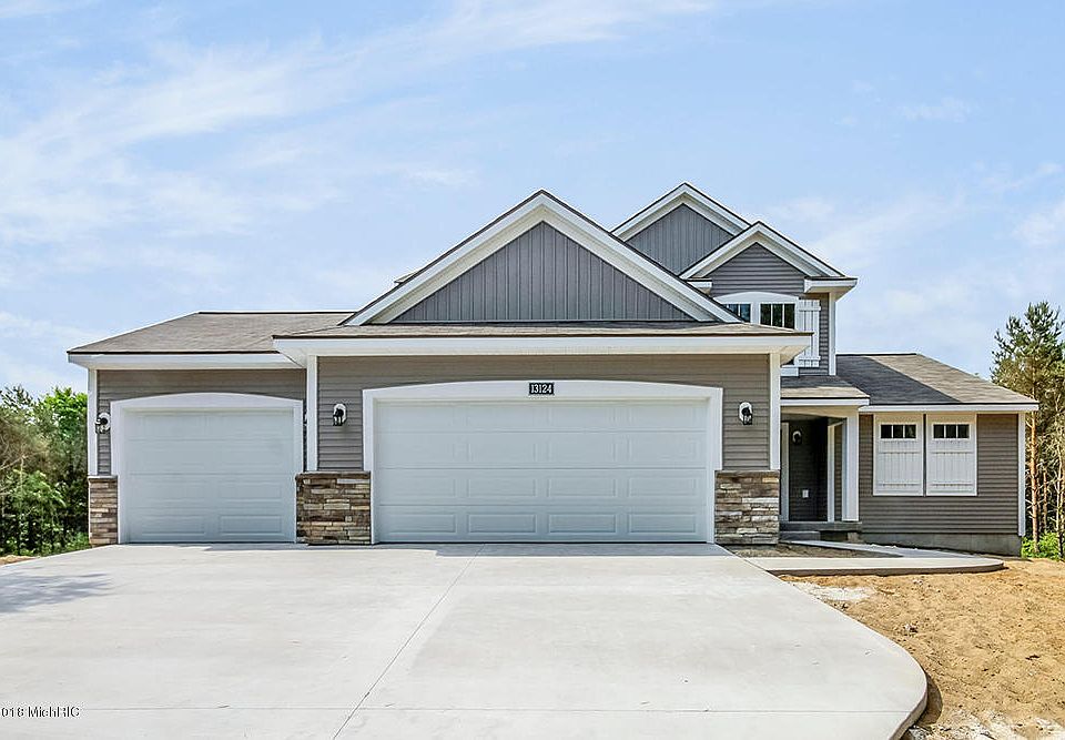 1st image of 999 Dreamfield Dr SE