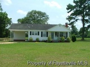 5859 Autryville Rd, Autryville, NC 28318