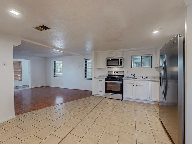 2830 Floral Rd NW #A — Photo 17
