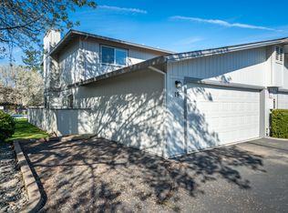 200 Ridgetop Dr APT 19, Redding, CA 96003